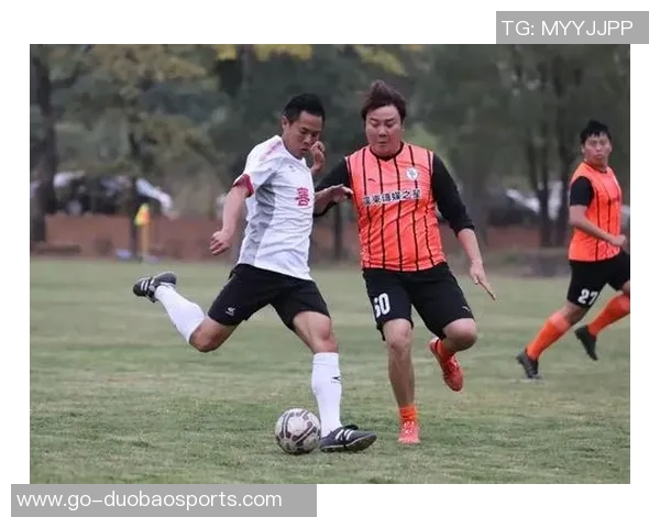 胡志军足球：探索中国足球新风潮与未来发展之路