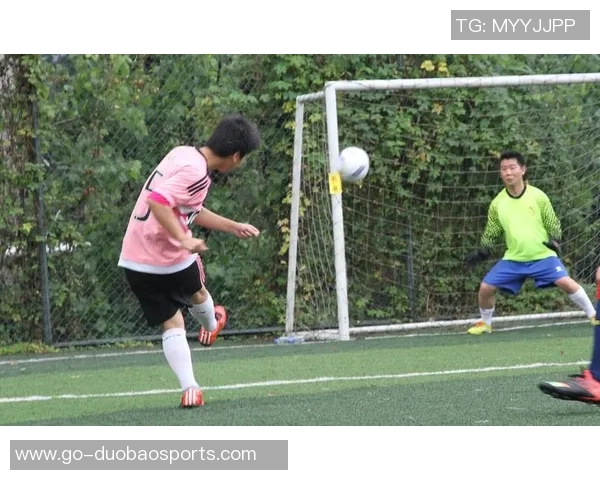 曹阳足球的崛起与发展探讨如何推动中国足球的未来进程